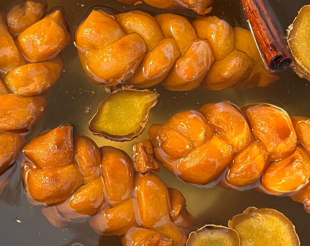 Homemade Koeksisters: Ginger Lemon Syrup (6 per order)